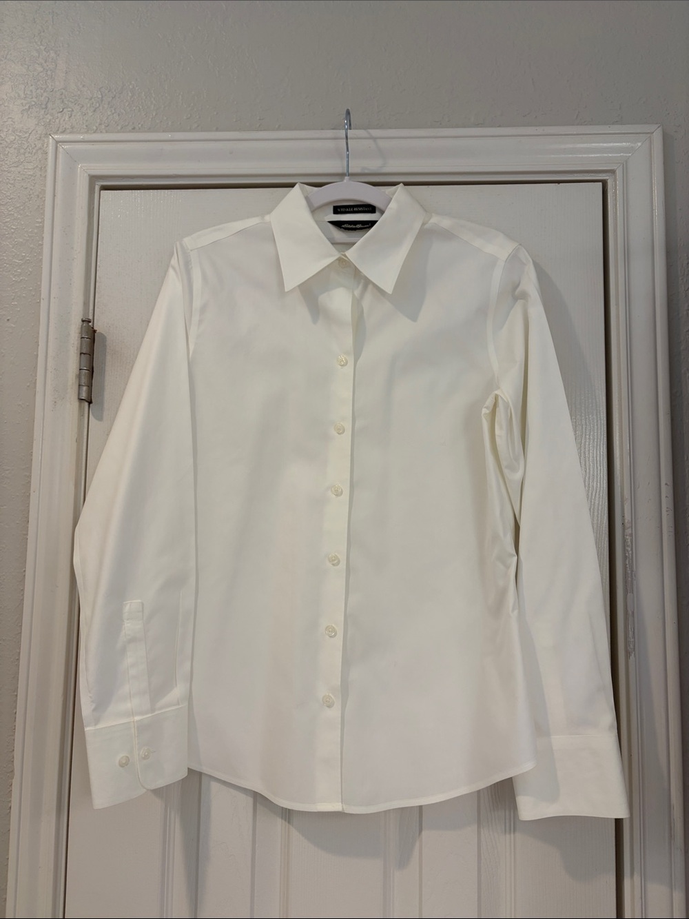 Eddie Bauer Women's White Wrinkle-Resistant Button-Down Shirt